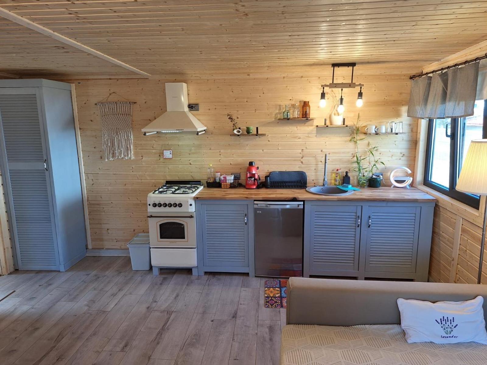 Bran White Clouds House And Chalet מראה חיצוני תמונה