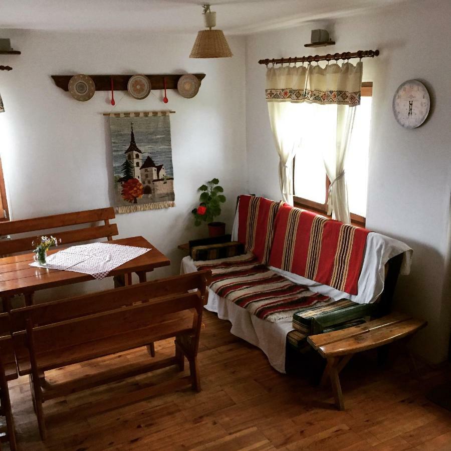 Bran White Clouds House And Chalet מראה חיצוני תמונה