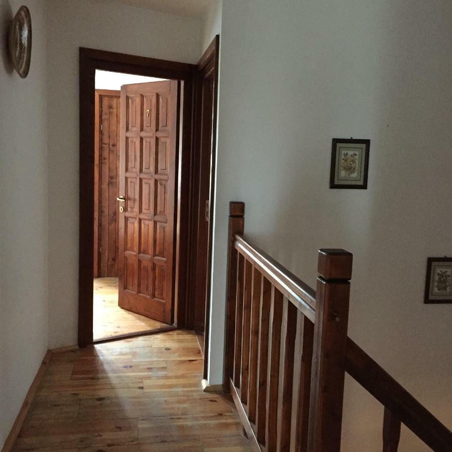 Bran White Clouds House And Chalet מראה חיצוני תמונה